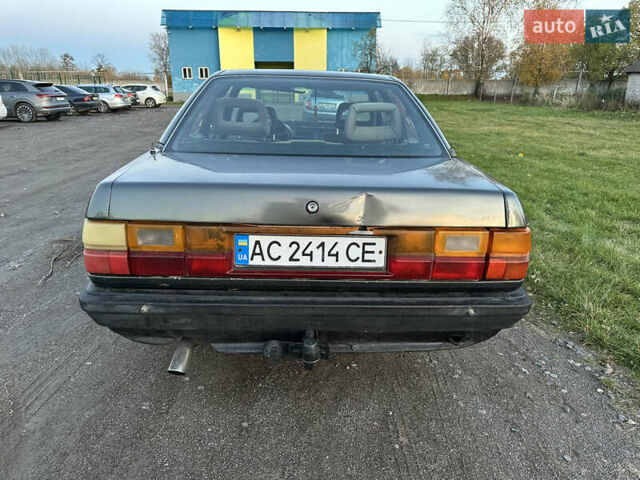 Серый Ауди 100, объемом двигателя 1.99 л и пробегом 300 тыс. км за 599 $, фото 4 на Automoto.ua