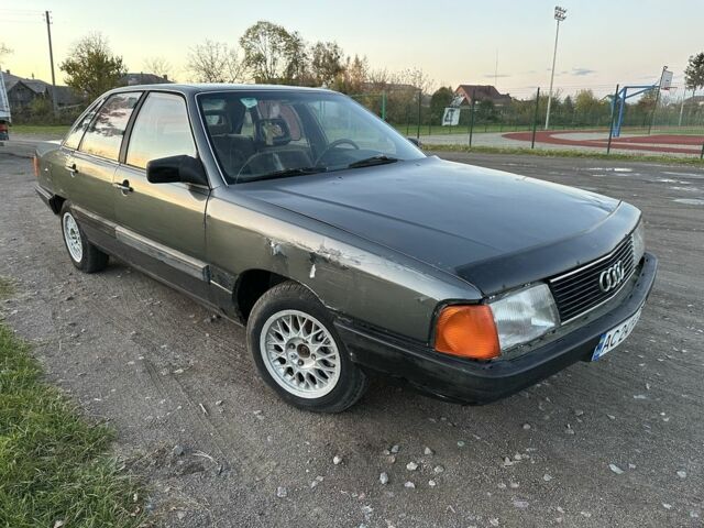 Ауди 100 1985 в Любомль на Automoto.ua Серый Ауди 100, объемом двигателя 2 л и пробегом 300 тыс. км за 650 $, фото 1 на Automoto.ua