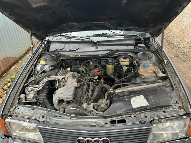 Сірий Ауді 100, об'ємом двигуна 2.2 л та пробігом 155 тис. км за 2500 $, фото 3 на Automoto.ua