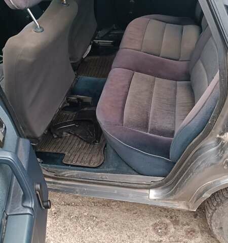 Серый Ауди 100, объемом двигателя 2.3 л и пробегом 1 тыс. км за 900 $, фото 1 на Automoto.ua