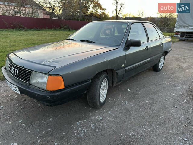 Ауди 100 1985 в Любомль на Automoto.ua Серый Ауди 100, объемом двигателя 1.99 л и пробегом 300 тыс. км за 650 $, фото 2 на Automoto.ua
