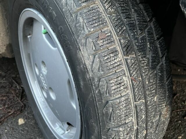 Серый Ауди 100, объемом двигателя 2 л и пробегом 300 тыс. км за 1850 $, фото 20 на Automoto.ua