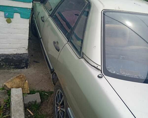 Сірий Ауді 100, об'ємом двигуна 2.5 л та пробігом 190 тис. км за 723 $, фото 3 на Automoto.ua