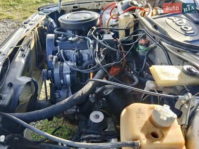 Серый Ауди 100, объемом двигателя 1.8 л и пробегом 222 тыс. км за 1150 $, фото 19 на Automoto.ua