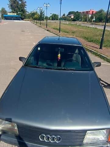 Серый Ауди 100, объемом двигателя 1.8 л и пробегом 213 тыс. км за 1650 $, фото 2 на Automoto.ua