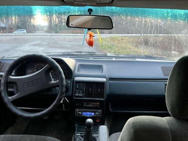 Серый Ауди 100, объемом двигателя 2 л и пробегом 300 тыс. км за 1850 $, фото 13 на Automoto.ua