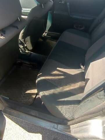 Серый Ауди 100, объемом двигателя 1.8 л и пробегом 213 тыс. км за 1650 $, фото 9 на Automoto.ua