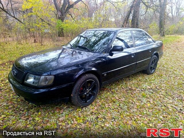 Серый Ауди 100, объемом двигателя 2.2 л и пробегом 367 тыс. км за 2100 $, фото 3 на Automoto.ua