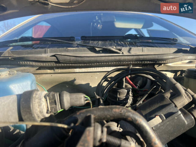 Серый Ауди 100, объемом двигателя 0 л и пробегом 380 тыс. км за 2300 $, фото 11 на Automoto.ua