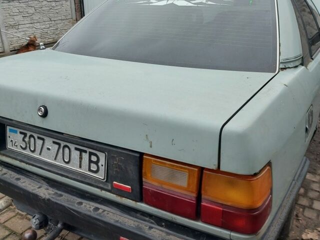 Серый Ауди 100, объемом двигателя 1.8 л и пробегом 120 тыс. км за 100 $, фото 6 на Automoto.ua