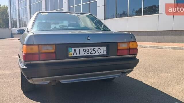 Серый Ауди 100, объемом двигателя 1.8 л и пробегом 213 тыс. км за 1650 $, фото 1 на Automoto.ua
