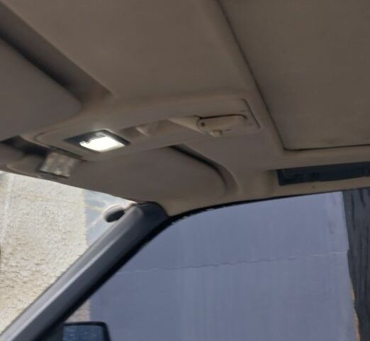 Серый Ауди 100, объемом двигателя 0 л и пробегом 400 тыс. км за 1600 $, фото 6 на Automoto.ua