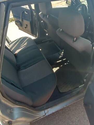 Серый Ауди 100, объемом двигателя 1.8 л и пробегом 213 тыс. км за 1650 $, фото 8 на Automoto.ua