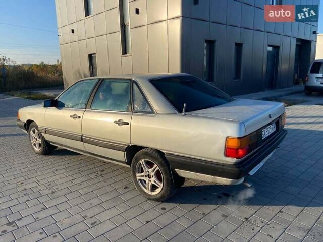 Серый Ауди 100, объемом двигателя 2 л и пробегом 382 тыс. км за 850 $, фото 5 на Automoto.ua