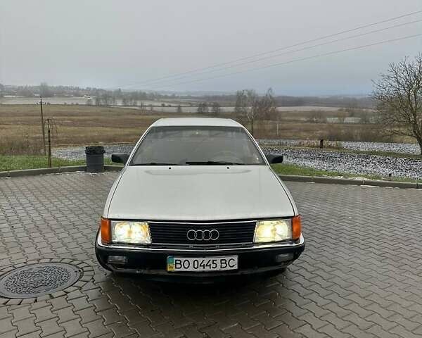 Серый Ауди 100, объемом двигателя 1.8 л и пробегом 320 тыс. км за 1299 $, фото 9 на Automoto.ua