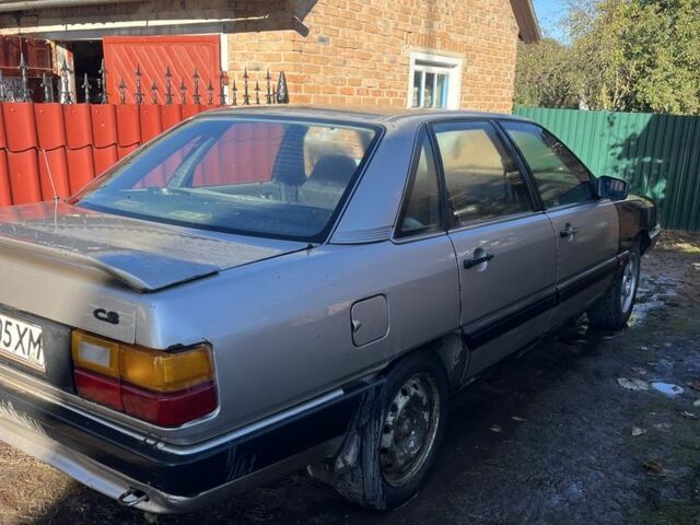 Серый Ауди 100, объемом двигателя 2.3 л и пробегом 300 тыс. км за 830 $, фото 5 на Automoto.ua