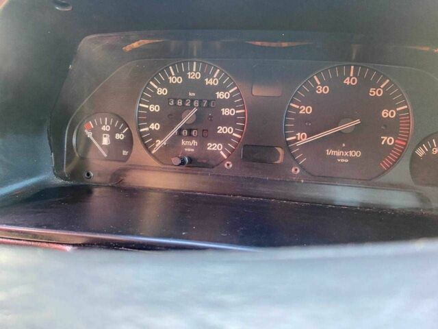 Серый Ауди 100, объемом двигателя 2 л и пробегом 382 тыс. км за 850 $, фото 9 на Automoto.ua