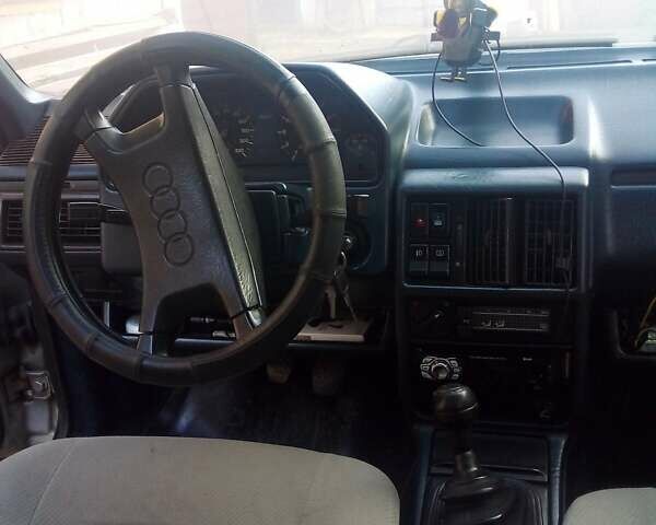 Серый Ауди 100, объемом двигателя 1.78 л и пробегом 433 тыс. км за 1600 $, фото 15 на Automoto.ua