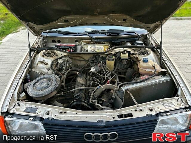 Сірий Ауді 100, об'ємом двигуна 2.2 л та пробігом 280 тис. км за 2950 $, фото 5 на Automoto.ua