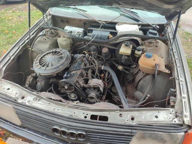 Серый Ауди 100, объемом двигателя 1 л и пробегом 19 тыс. км за 550 $, фото 1 на Automoto.ua