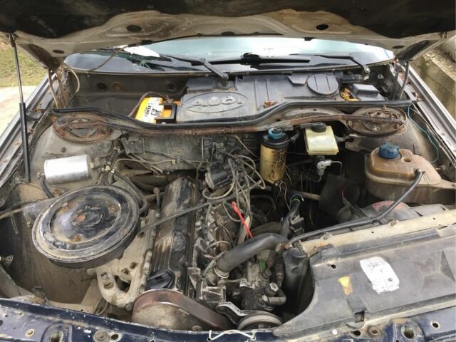 Ауди 100 1988 в Черновцах на Automoto.ua Серый Ауди 100, объемом двигателя 2 л и пробегом 270 тыс. км за 680 $, фото 20 на Automoto.ua