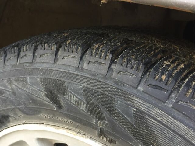 Ауди 100 1988 в Черновцах на Automoto.ua Серый Ауди 100, объемом двигателя 2 л и пробегом 270 тыс. км за 680 $, фото 7 на Automoto.ua