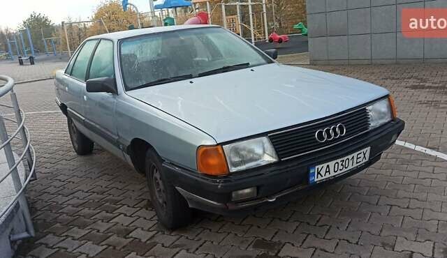 Серый Ауди 100, объемом двигателя 1.78 л и пробегом 346 тыс. км за 1700 $, фото 6 на Automoto.ua