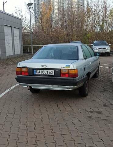 Серый Ауди 100, объемом двигателя 1.78 л и пробегом 346 тыс. км за 1700 $, фото 9 на Automoto.ua