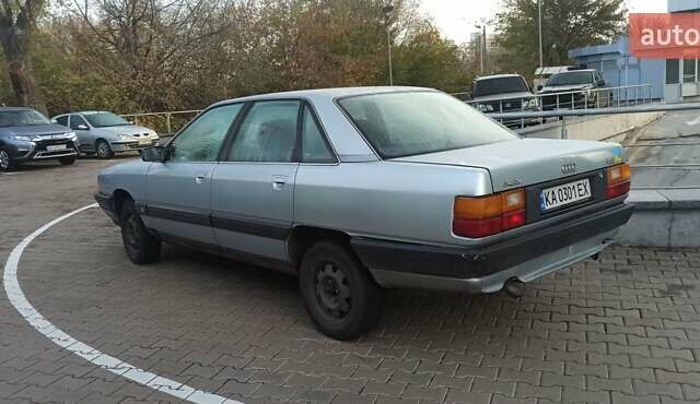 Серый Ауди 100, объемом двигателя 1.78 л и пробегом 346 тыс. км за 1700 $, фото 5 на Automoto.ua