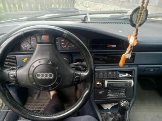 Серый Ауди 100, объемом двигателя 1.8 л и пробегом 1 тыс. км за 1200 $, фото 5 на Automoto.ua