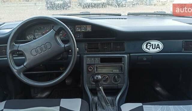 Серый Ауди 100, объемом двигателя 1.78 л и пробегом 346 тыс. км за 1700 $, фото 2 на Automoto.ua