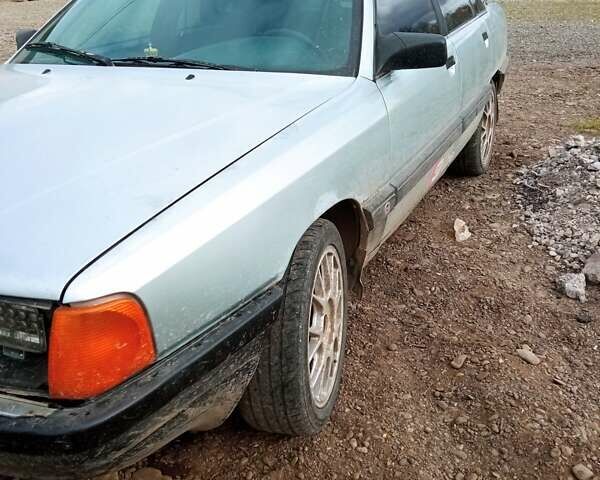Серый Ауди 100, объемом двигателя 2.3 л и пробегом 333 тыс. км за 750 $, фото 4 на Automoto.ua