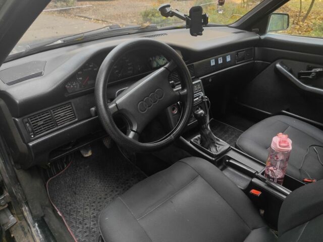 Серый Ауди 100, объемом двигателя 2.3 л и пробегом 350 тыс. км за 2500 $, фото 7 на Automoto.ua
