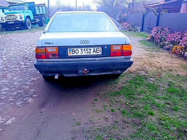 Сірий Ауді 100, об'ємом двигуна 1.8 л та пробігом 0 тис. км за 1100 $, фото 3 на Automoto.ua