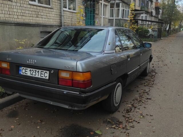 Серый Ауди 100, объемом двигателя 2.3 л и пробегом 350 тыс. км за 2500 $, фото 3 на Automoto.ua