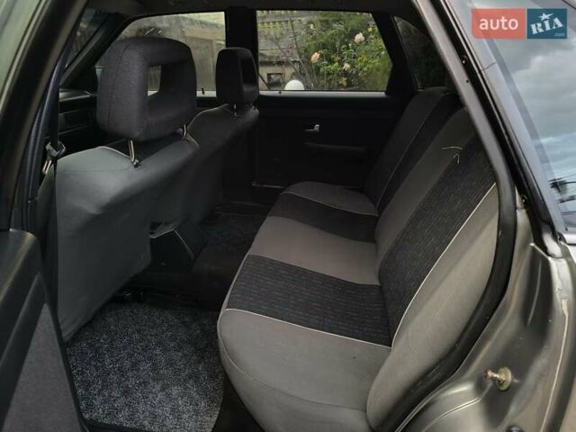 Сірий Ауді 100, об'ємом двигуна 2.3 л та пробігом 187 тис. км за 1900 $, фото 30 на Automoto.ua