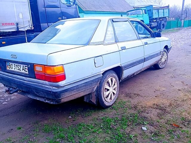 Сірий Ауді 100, об'ємом двигуна 1.8 л та пробігом 0 тис. км за 1100 $, фото 1 на Automoto.ua