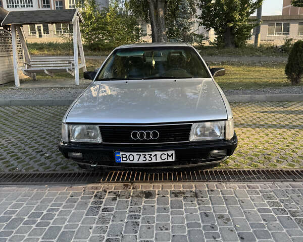 Серый Ауди 100, объемом двигателя 2 л и пробегом 305 тыс. км за 2300 $, фото 6 на Automoto.ua