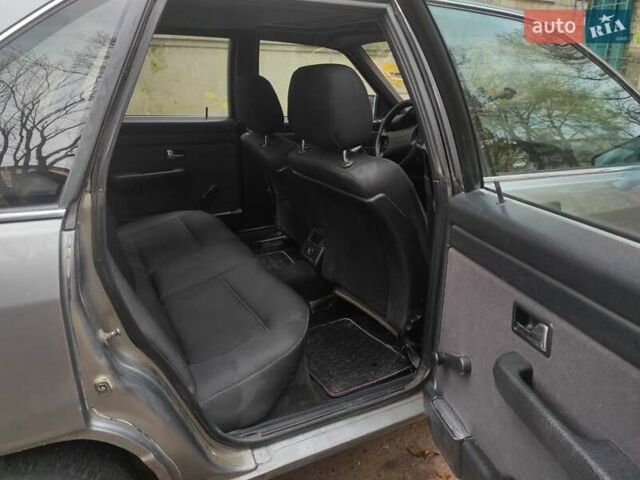 Серый Ауди 100, объемом двигателя 2.3 л и пробегом 350 тыс. км за 2500 $, фото 9 на Automoto.ua