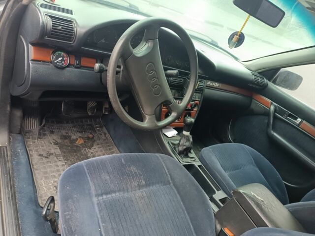 Серый Ауди 100, объемом двигателя 2.3 л и пробегом 350 тыс. км за 2200 $, фото 8 на Automoto.ua