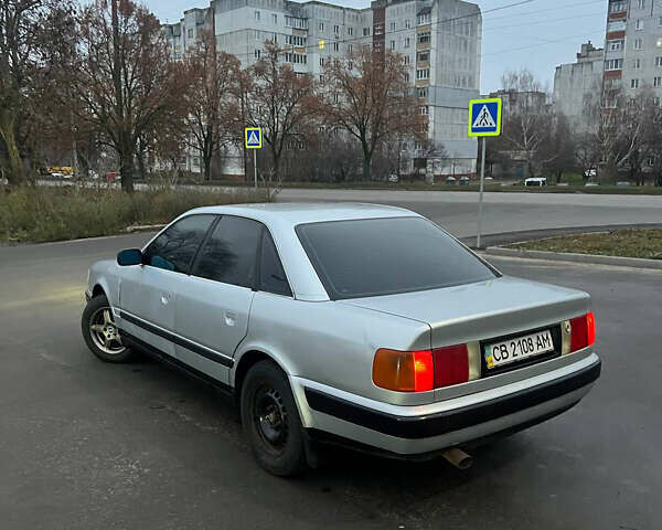 Сірий Ауді 100, об'ємом двигуна 1.98 л та пробігом 350 тис. км за 1950 $, фото 3 на Automoto.ua