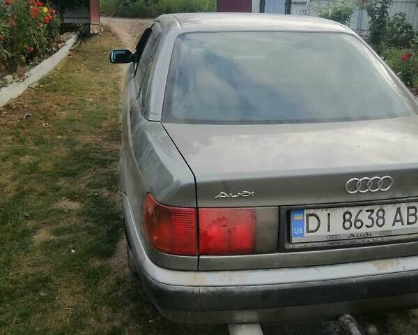 Серый Ауди 100, объемом двигателя 2.31 л и пробегом 372 тыс. км за 2400 $, фото 3 на Automoto.ua