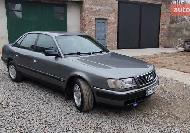 Серый Ауди 100, объемом двигателя 2.31 л и пробегом 314 тыс. км за 2150 $, фото 1 на Automoto.ua