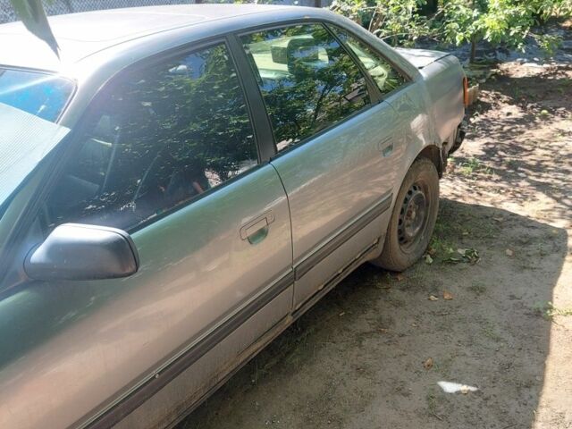 Серый Ауди 100, объемом двигателя 0 л и пробегом 220 тыс. км за 954 $, фото 1 на Automoto.ua