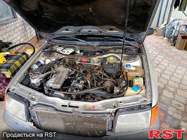 Серый Ауди 100, объемом двигателя 2.3 л и пробегом 200 тыс. км за 1950 $, фото 2 на Automoto.ua