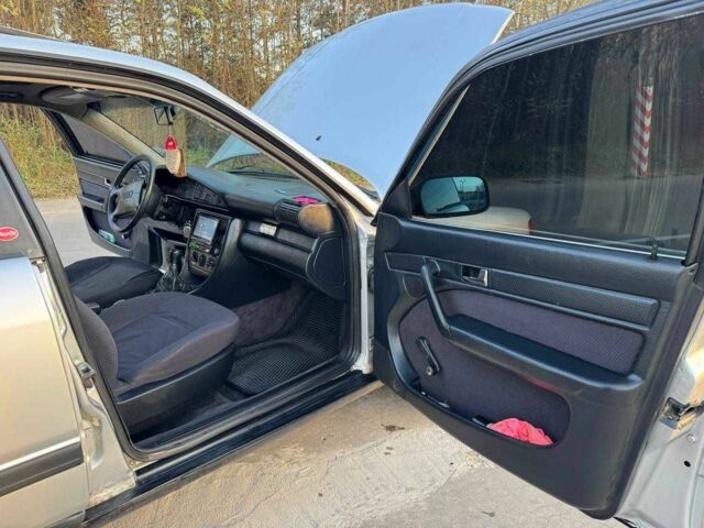 Серый Ауди 100, объемом двигателя 2.4 л и пробегом 520 тыс. км за 3300 $, фото 11 на Automoto.ua