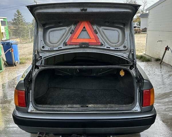 Сірий Ауді 100, об'ємом двигуна 2.3 л та пробігом 370 тис. км за 2100 $, фото 6 на Automoto.ua