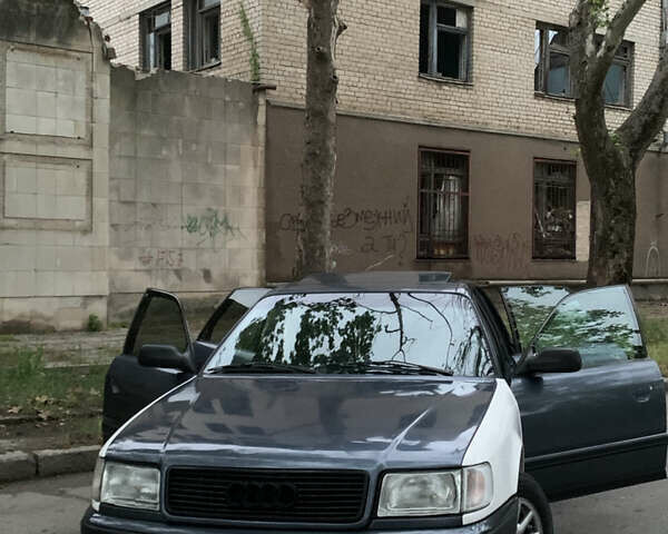 Серый Ауди 100, объемом двигателя 2.31 л и пробегом 380 тыс. км за 2999 $, фото 4 на Automoto.ua