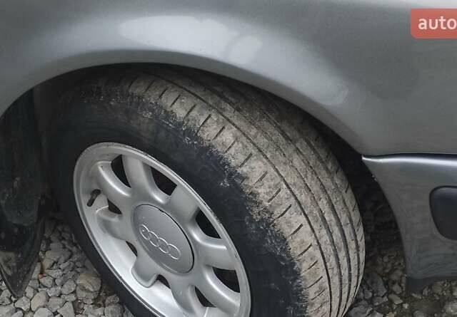 Серый Ауди 100, объемом двигателя 2.31 л и пробегом 314 тыс. км за 2150 $, фото 29 на Automoto.ua