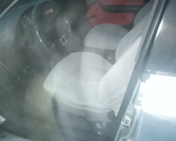 Серый Ауди 100, объемом двигателя 2.3 л и пробегом 450 тыс. км за 2700 $, фото 4 на Automoto.ua